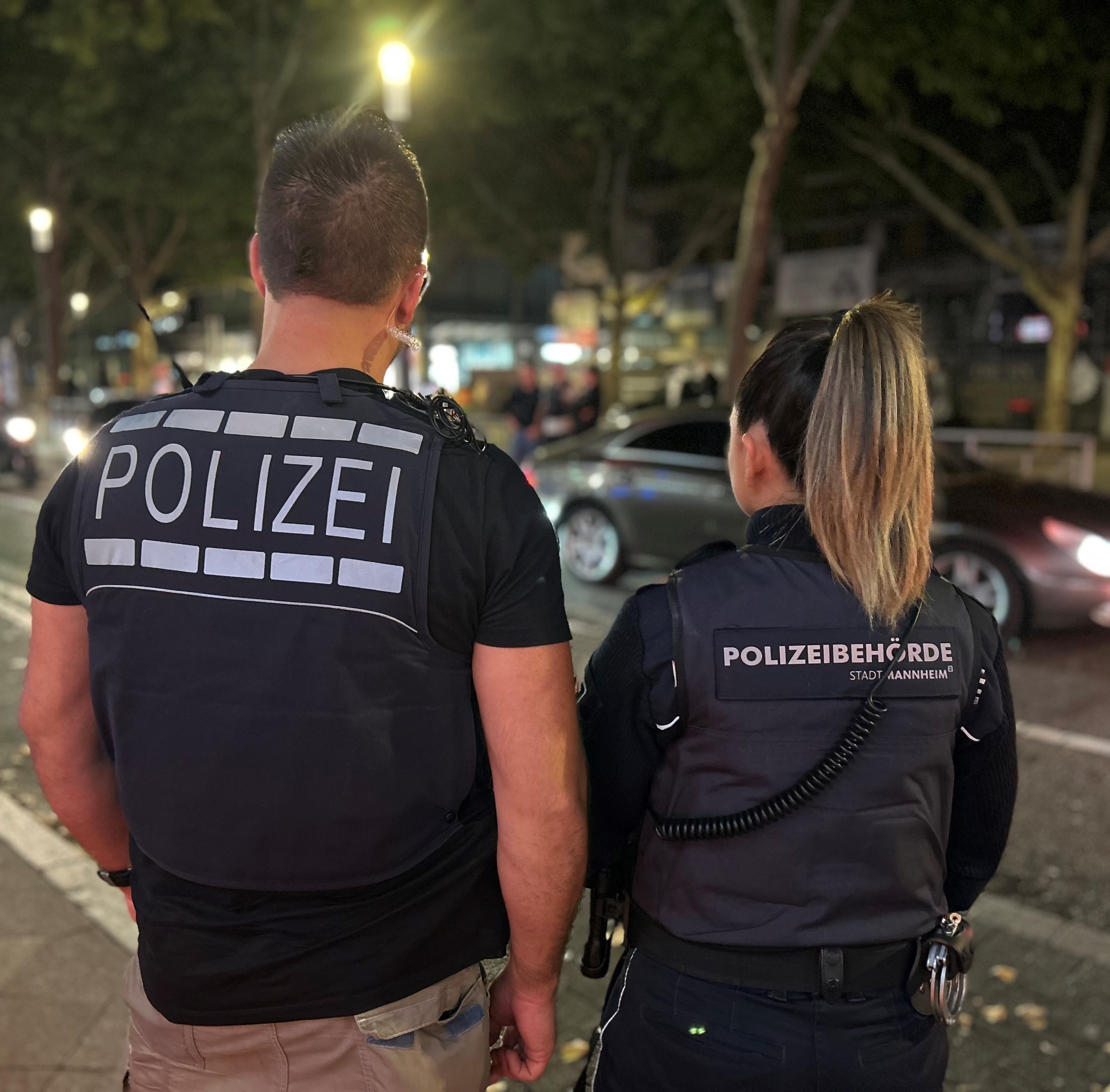 Ordnungsdienst unterstützt bei Poserkontrollen